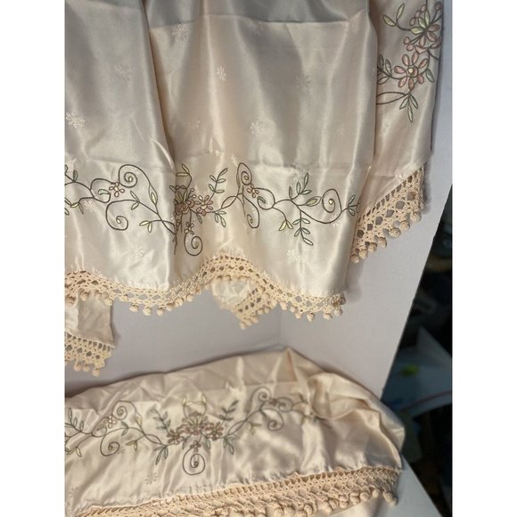 Curtains Blush Pink Embroidered Floral Swags Cottagecore Farmhouse Midcentury - Picture 10 of 12